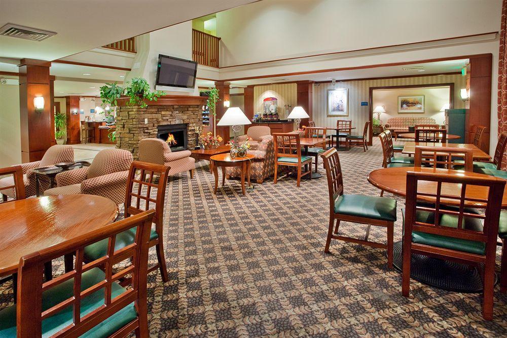 Cascade Staybridge Suites Grand Rapids-Kentwood By Ihg מסעדה תמונה