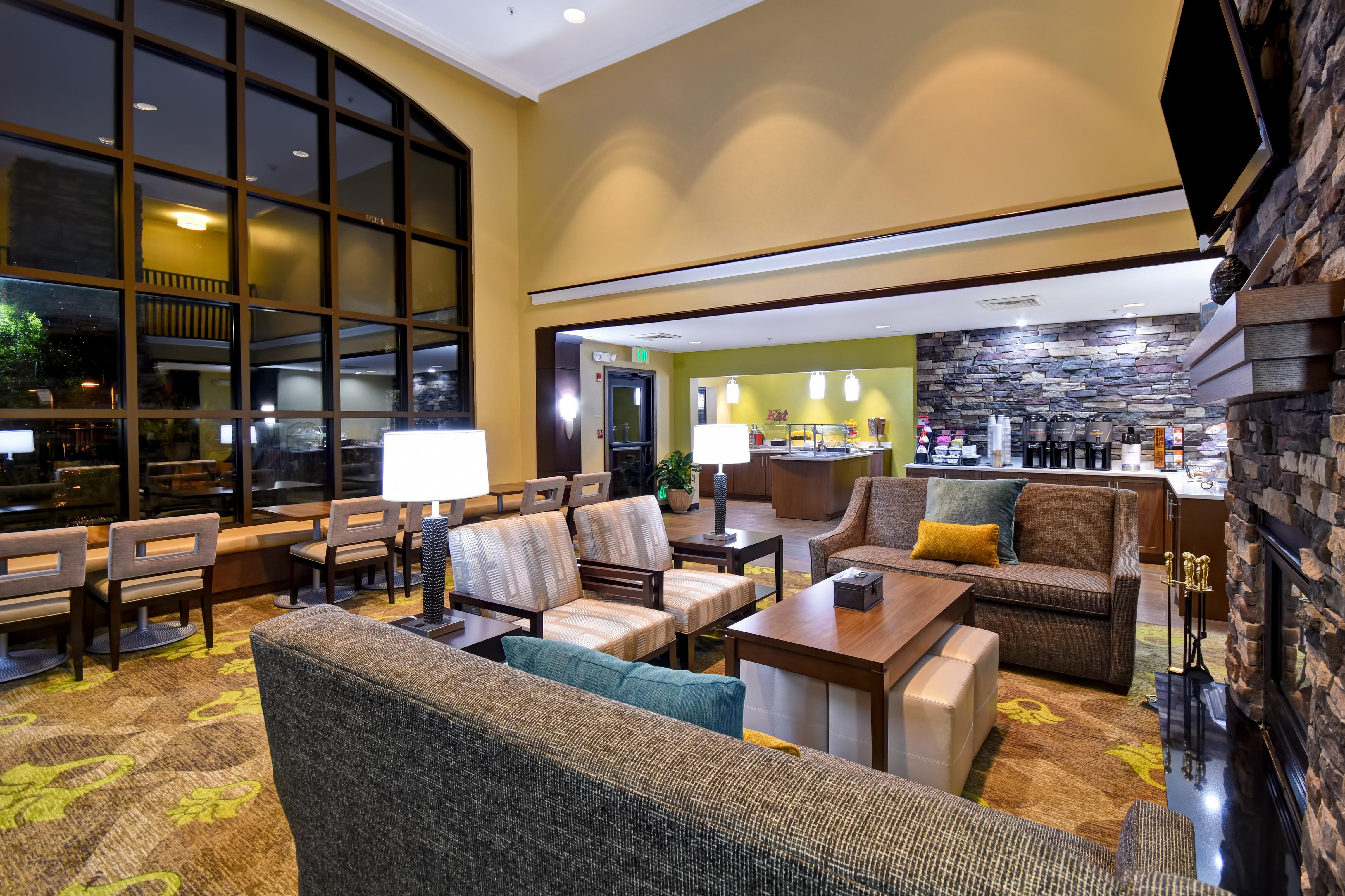 Cascade Staybridge Suites Grand Rapids-Kentwood By Ihg מראה חיצוני תמונה