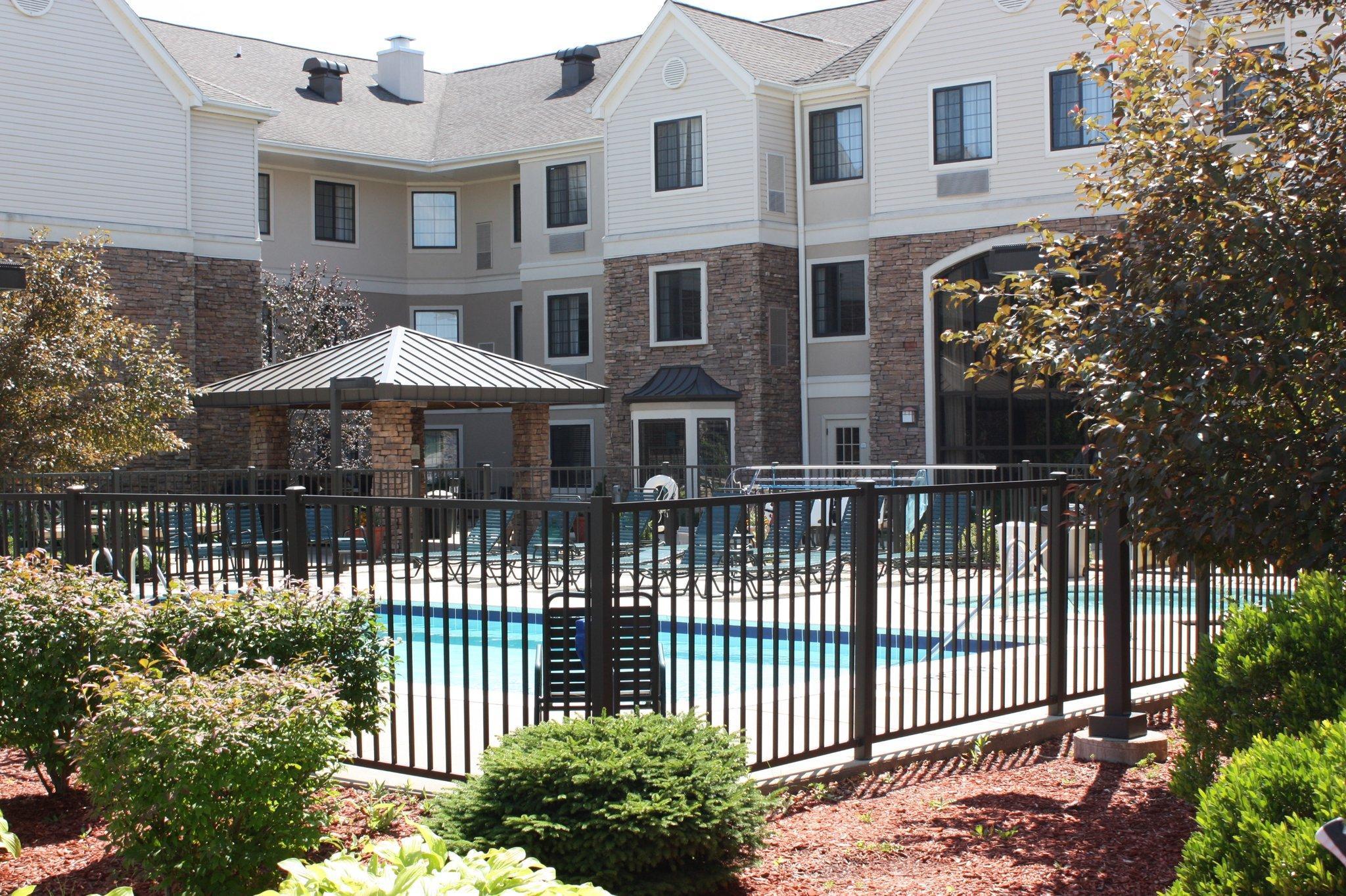 Cascade Staybridge Suites Grand Rapids-Kentwood By Ihg מראה חיצוני תמונה