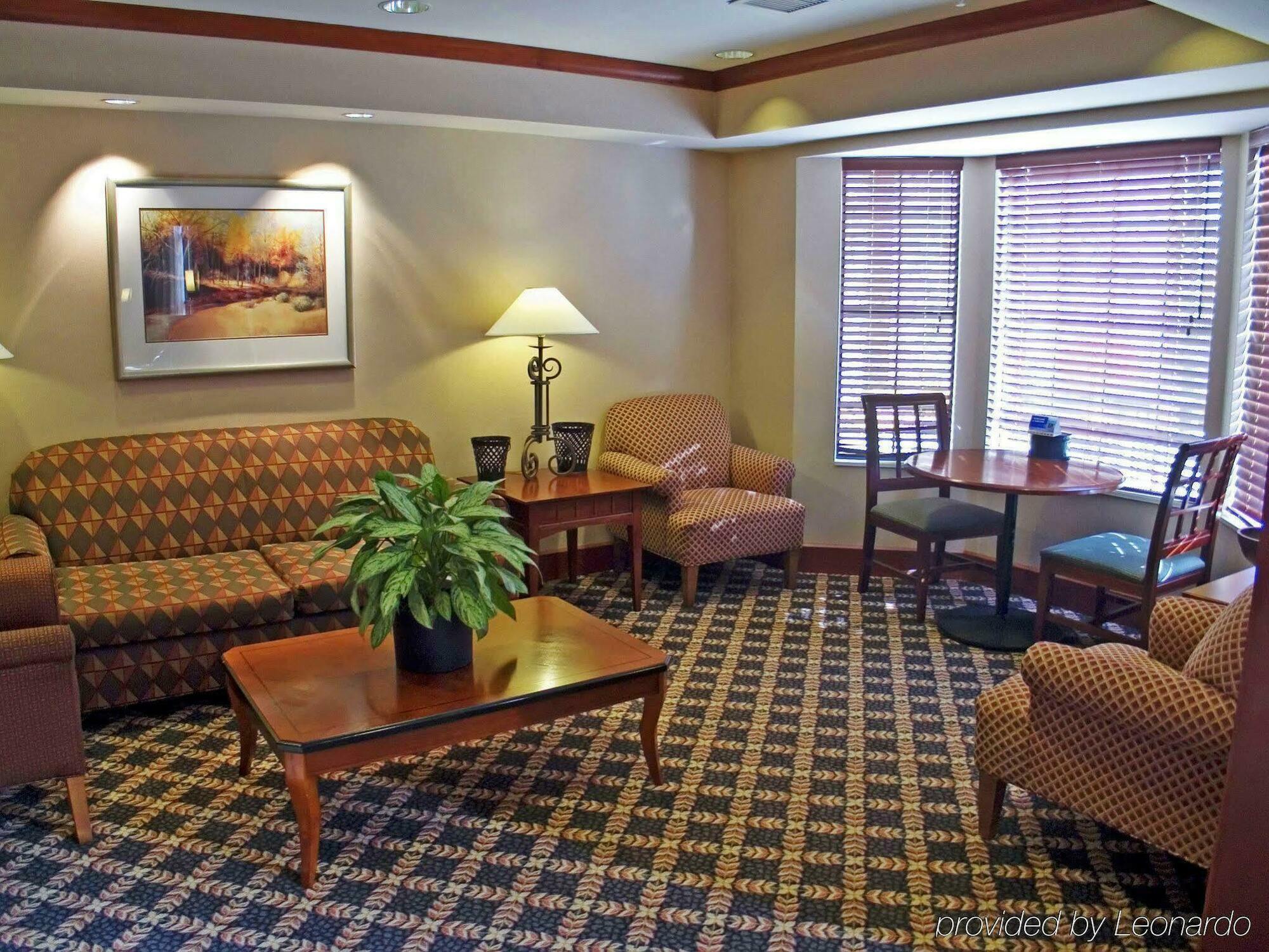 Cascade Staybridge Suites Grand Rapids-Kentwood By Ihg מראה פנימי תמונה